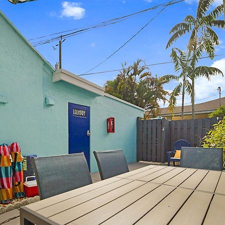 Steps To Beach & Downtown! Spacious Beach Bungalow #2 Лейк Уърт Екстериор снимка